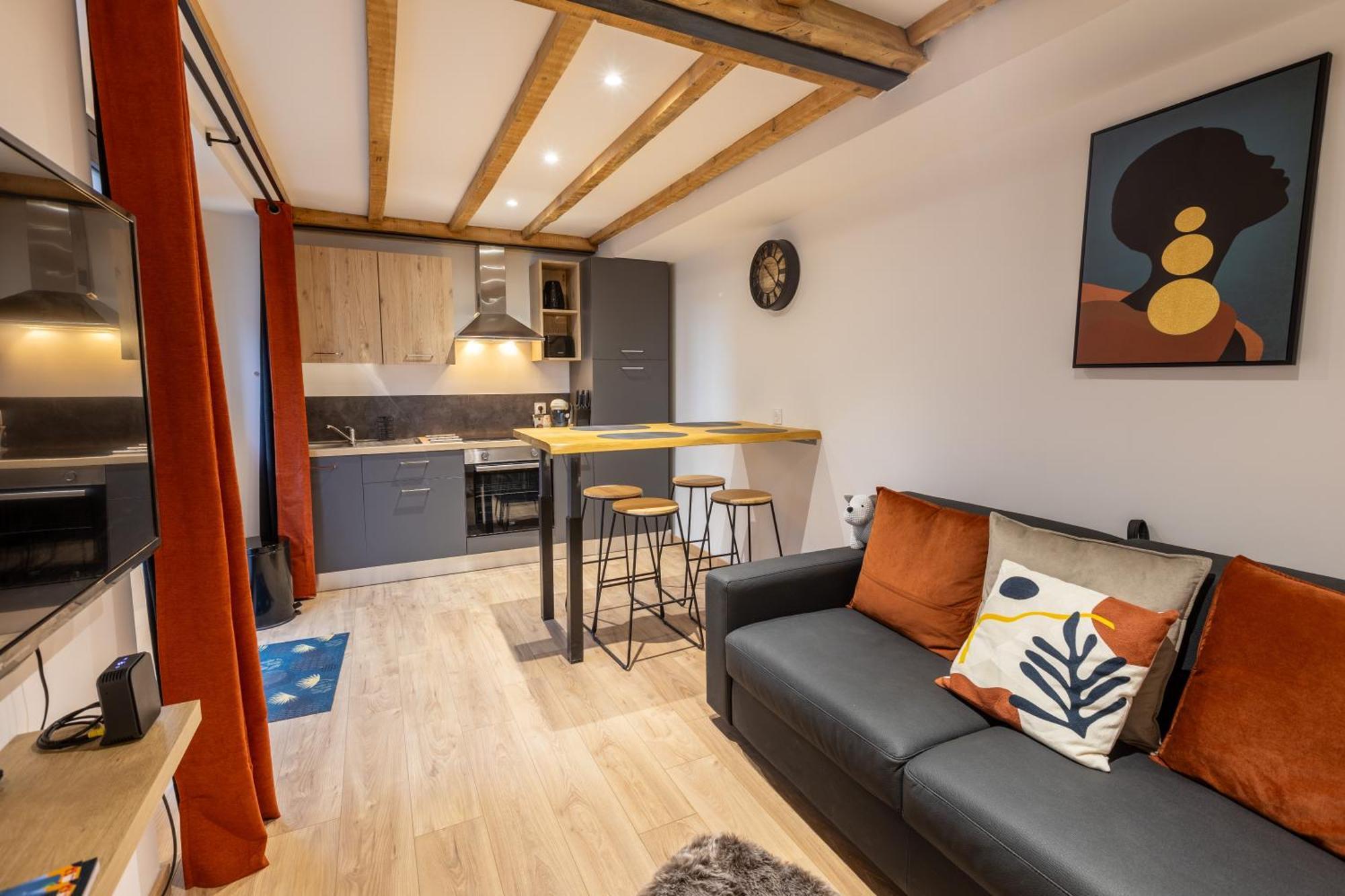 Le Repaire Des Ecureuils - Appt Avec Terrasse Apartment Formiguères Екстериор снимка